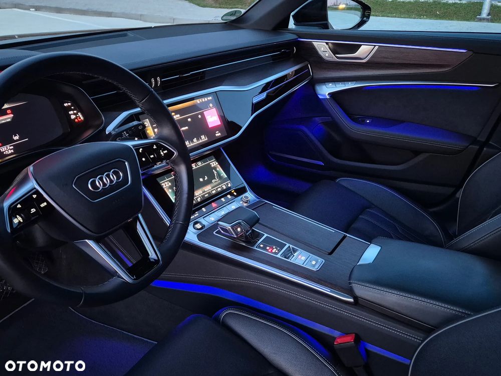 Audi A6 Avant 40 TDI quattro S tronic S line - 33