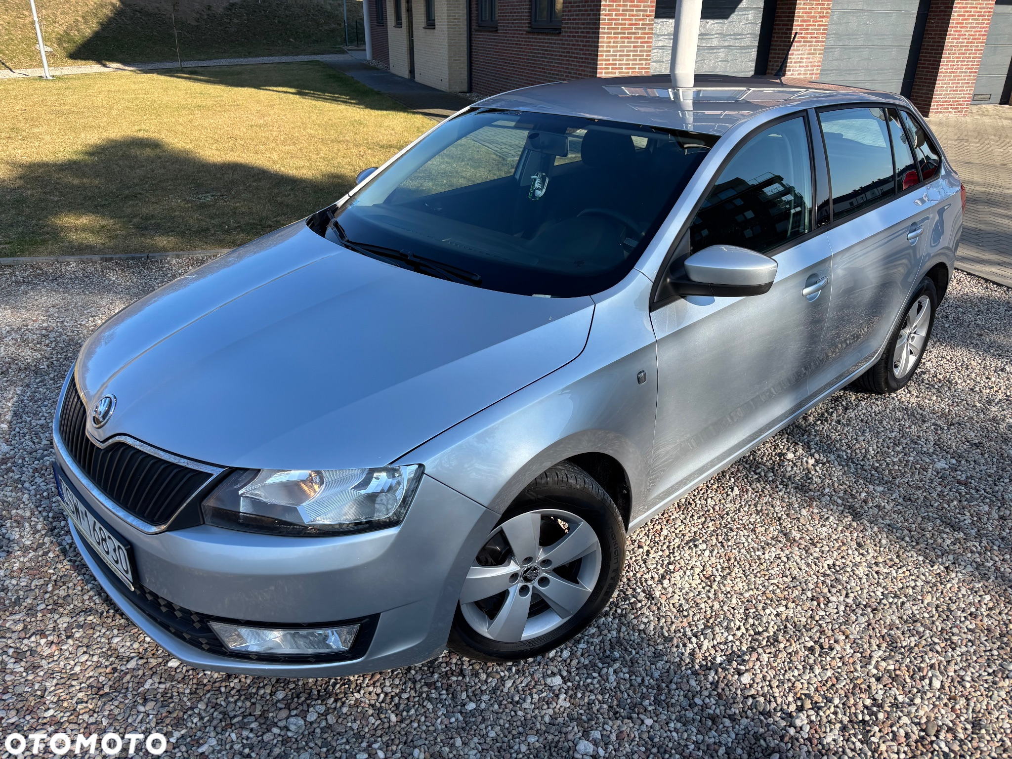 Skoda RAPID - 6