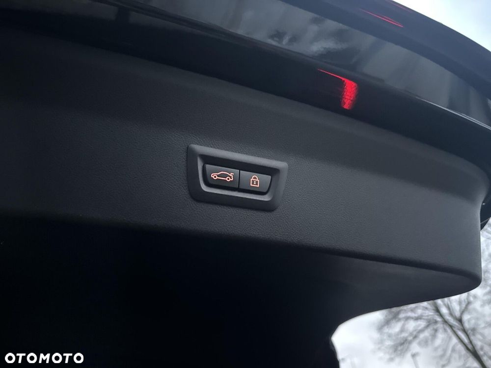 BMW X4 xDrive20d sport - 38