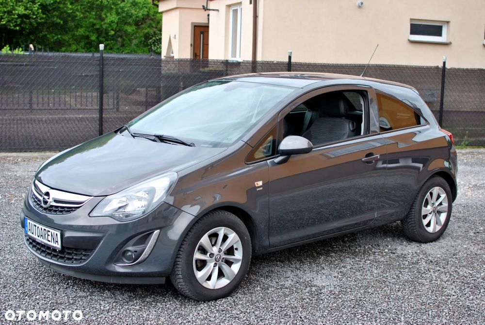Opel Corsa 1.4 Cosmo - 13