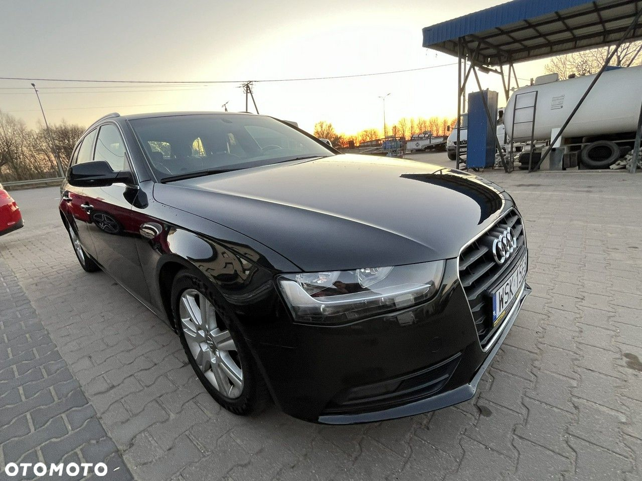 Audi A4 - 4