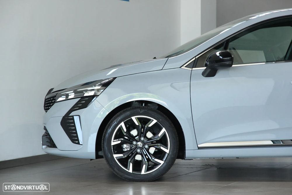 Renault Clio 1.0 TCe Techno Bi-Fuel - 5