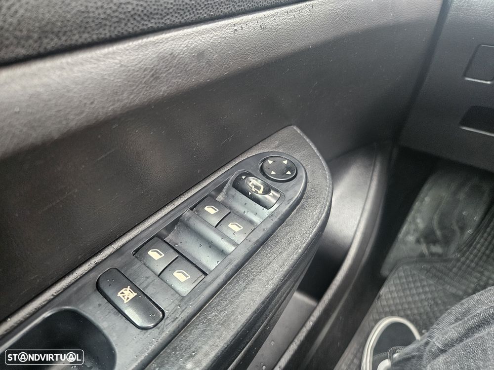 Peugeot 307 SW 1.6 HDi - 19