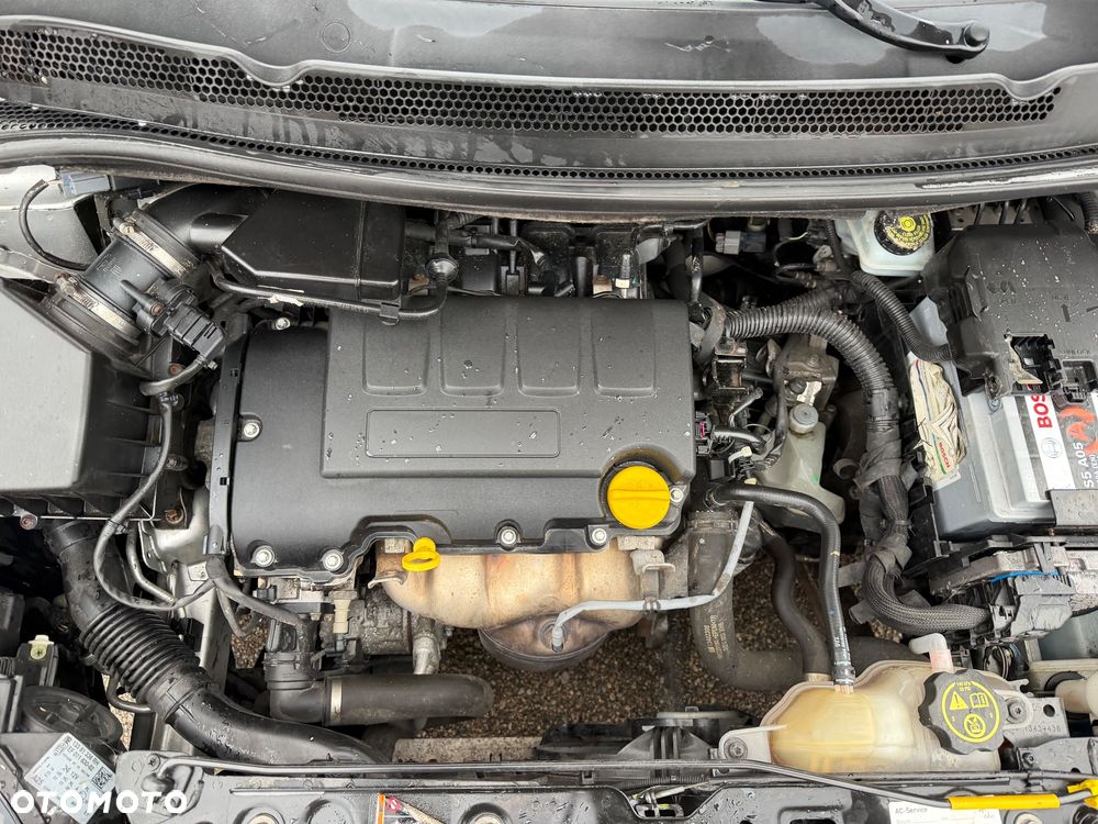 Opel Corsa 1.4 Automatik Edition - 28