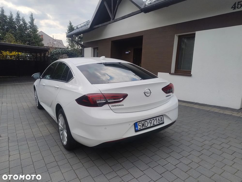 Opel Insignia 2.0 - 7