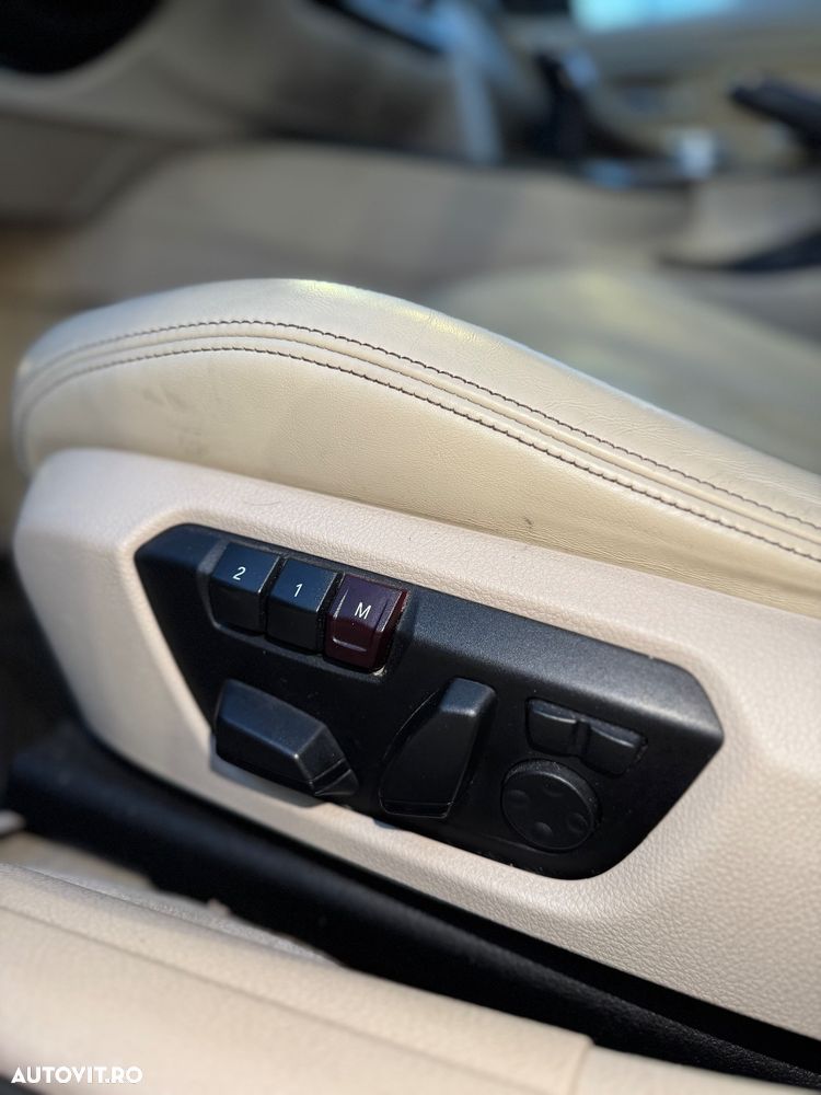 BMW Seria 3 335d xDrive AT - 25