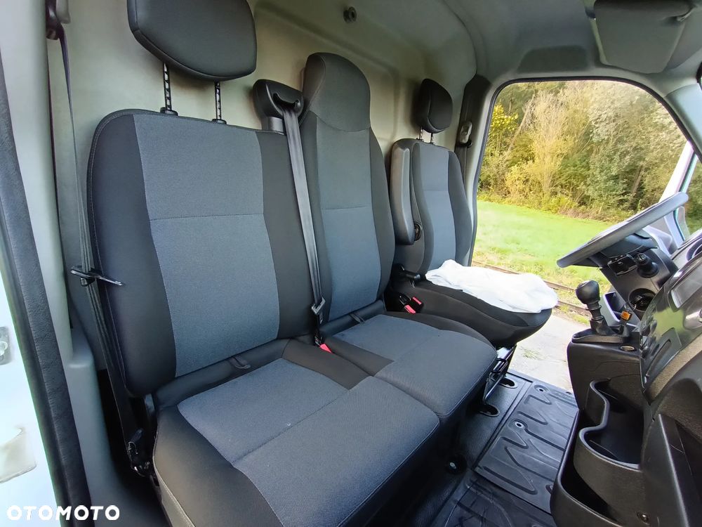 Renault Master L2H2 2.3 dCi 145 kM, 2019rok  3.5T ORGINALNY PRZEBIEG, NAVI, KLIMA, WEBASTO,100% SPRAWNY - 38
