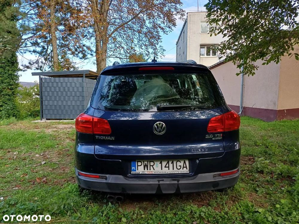 Volkswagen Tiguan 2.0 TSI 4Mot Track DSG - 4