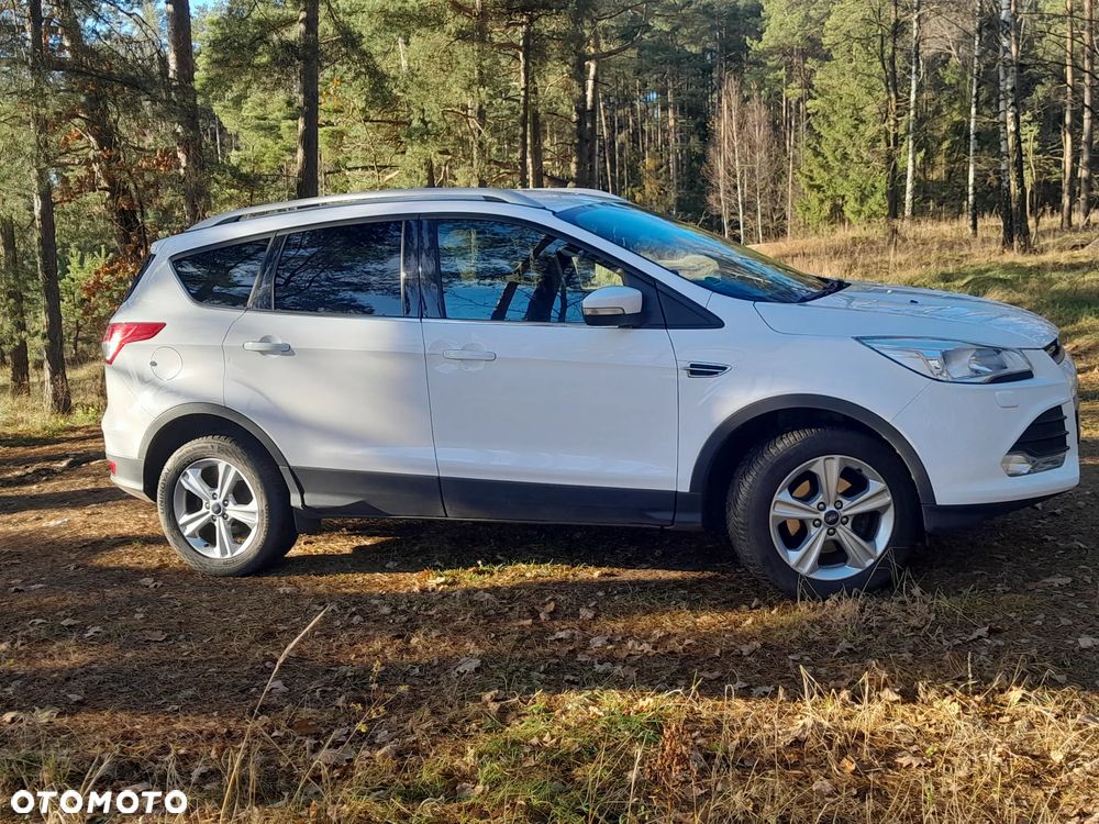 Ford Kuga - 1
