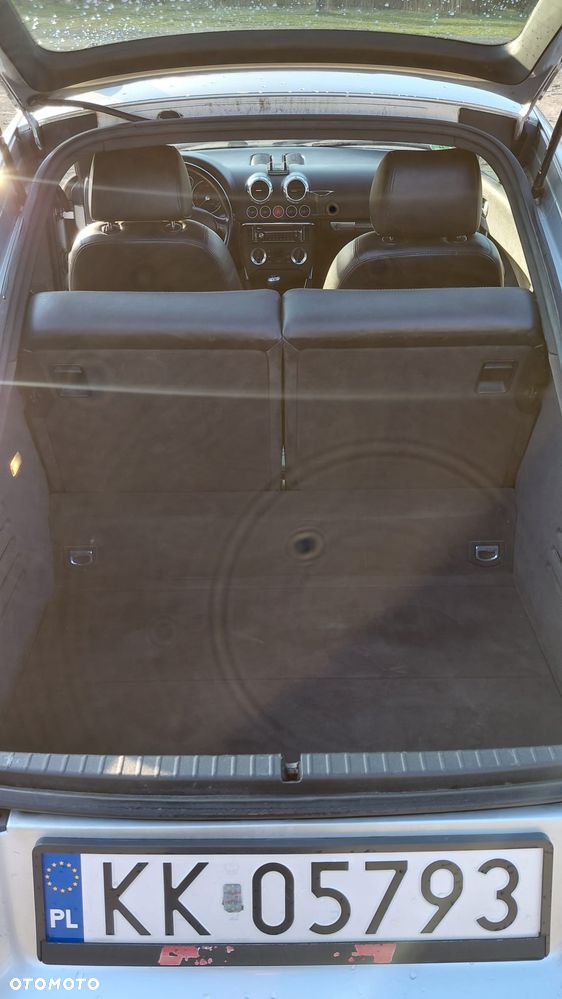 Audi TT Coupé 1.8T - 13