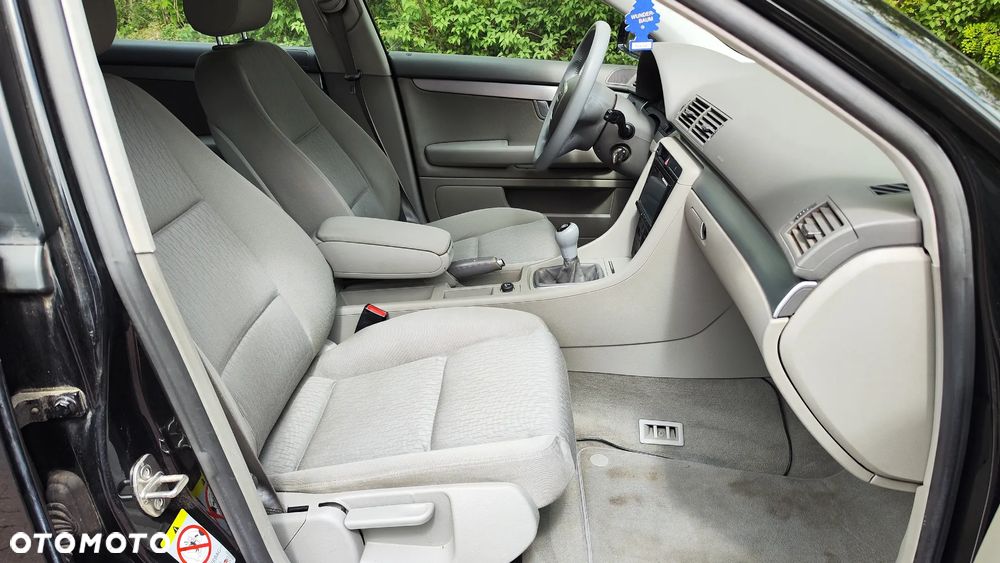 Audi A4 Avant 1.8T - 28