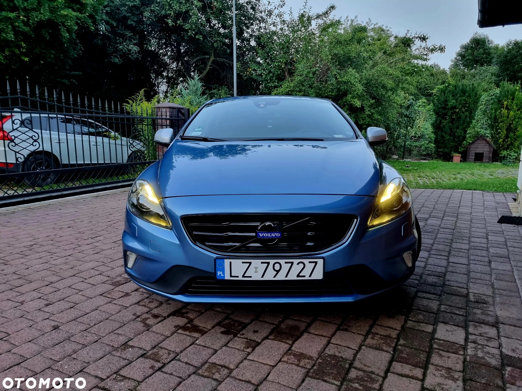 Volvo V40 D2 Drive-E R-Design Kinetic - 8