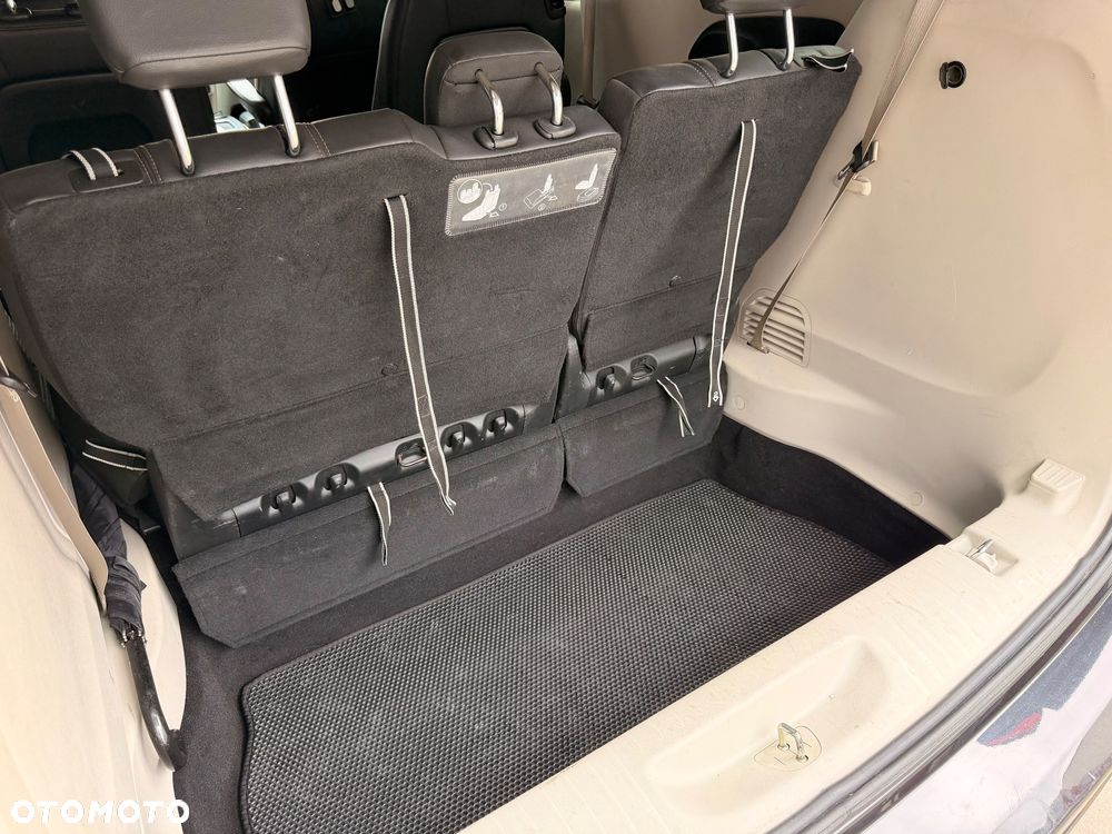 Chrysler Pacifica - 18