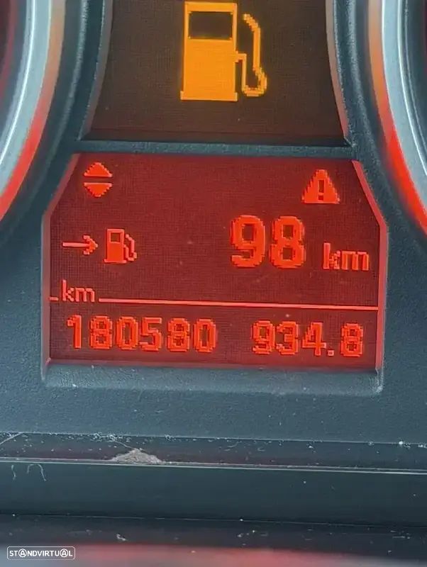 BMW X1 18 d sDrive - 12