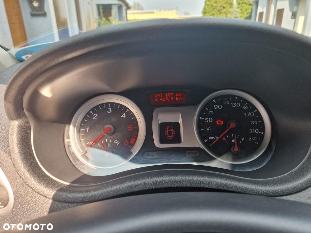 Renault Clio 1.5 dCi Alize - 7