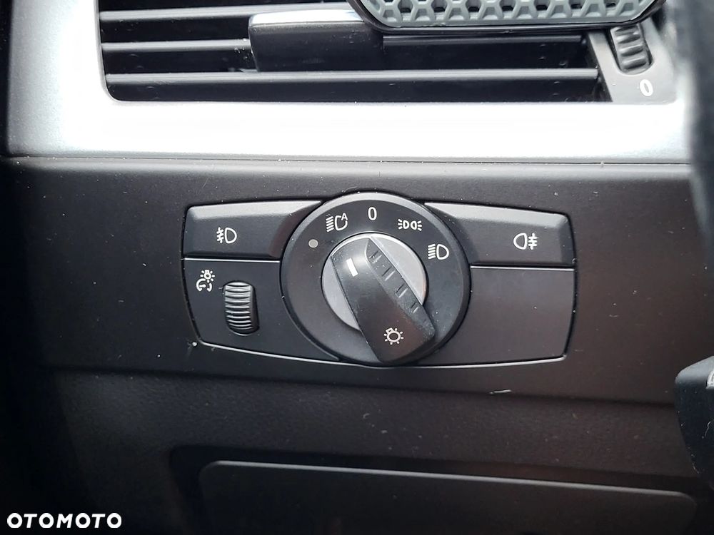 BMW Seria 5 520d - 8