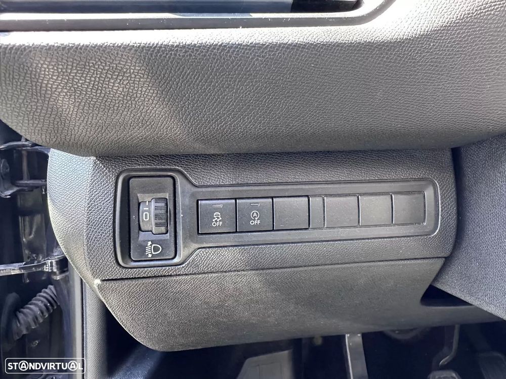 Peugeot 308 1.5 BlueHDi Style J17 - 25