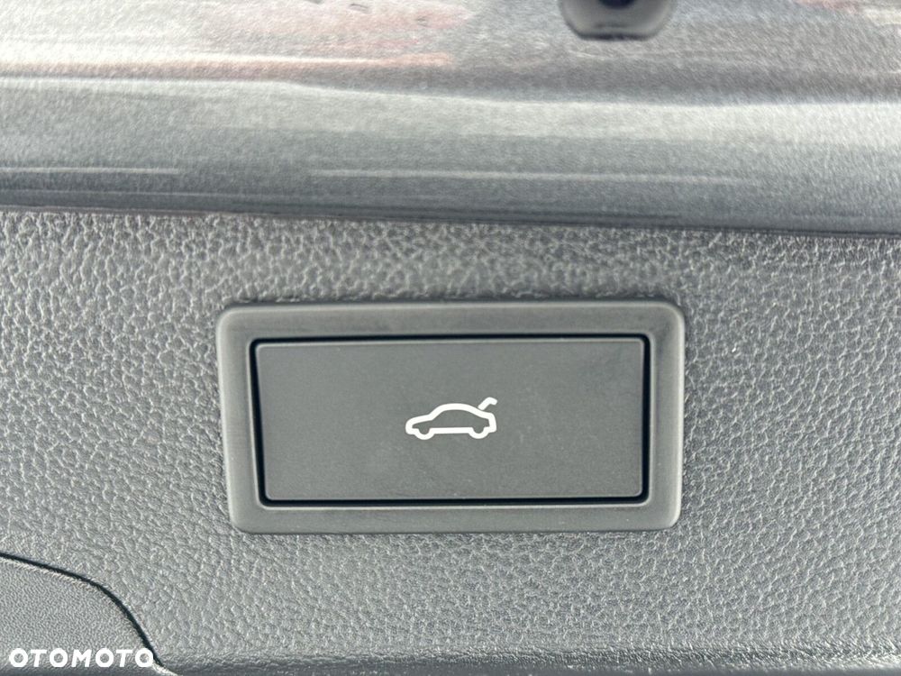 Skoda Superb 2.0 TDI SCR 4x4 L&K DSG - 36