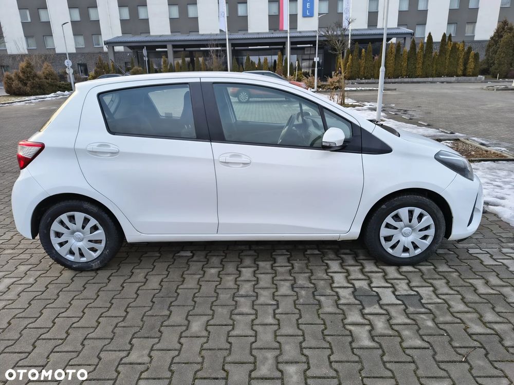 Toyota Yaris 1.0 Active - 5