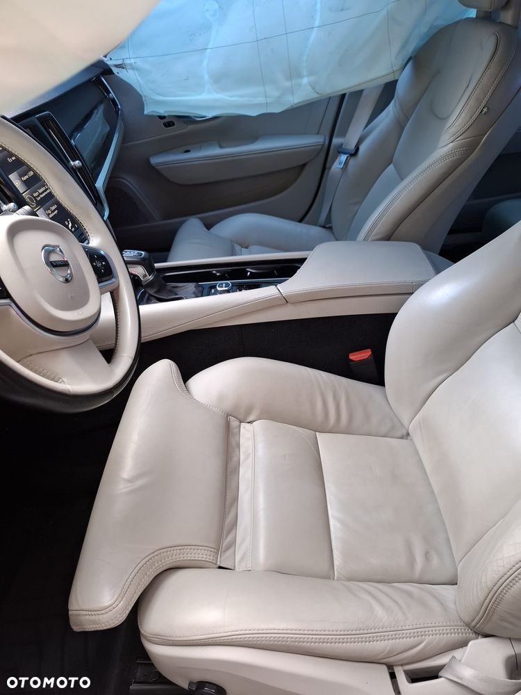 Volvo S90 D4 Geartronic Inscription - 24