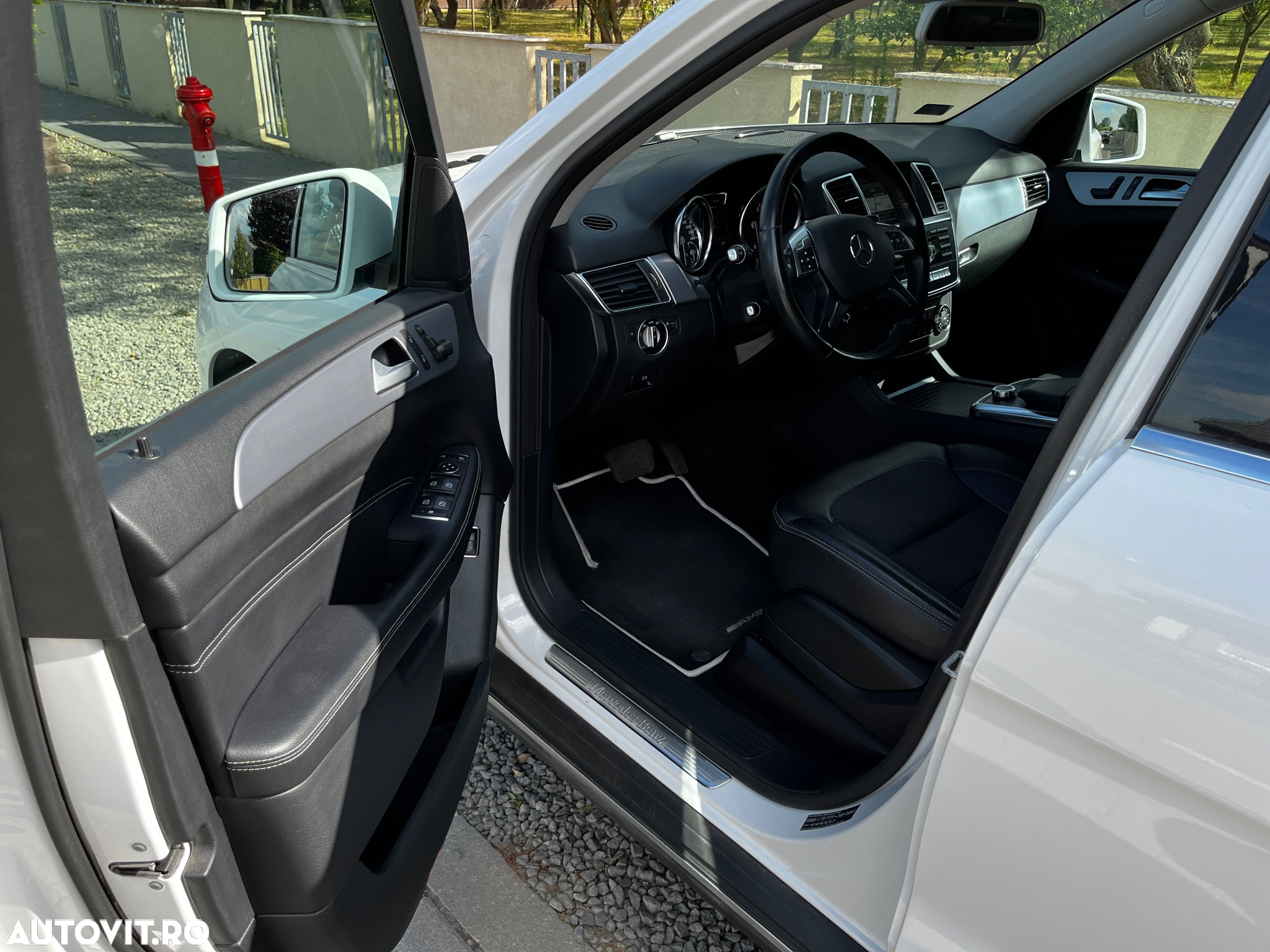 Mercedes-Benz ML 250 BlueTec 4MATIC Aut - 10