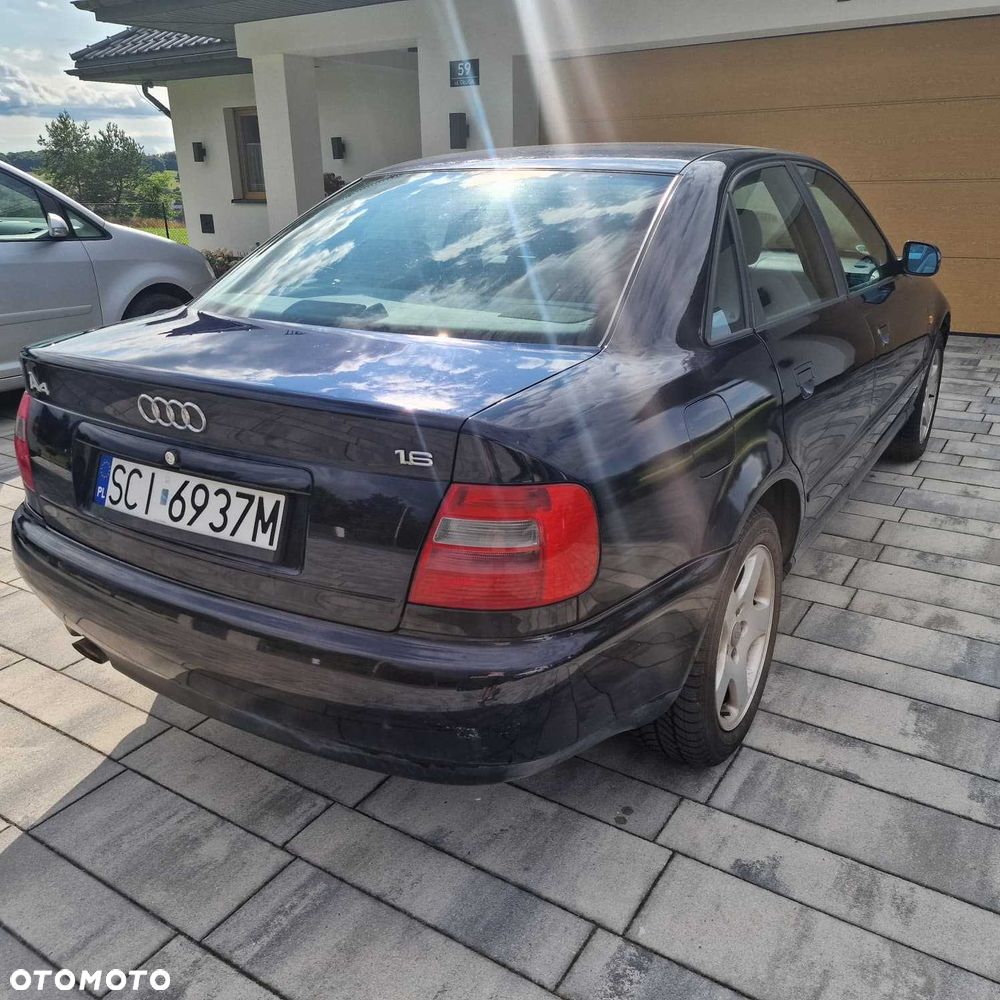 Audi A4 Limousine - 3