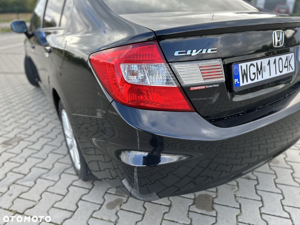 Honda Civic 1.8 Comfort - 21