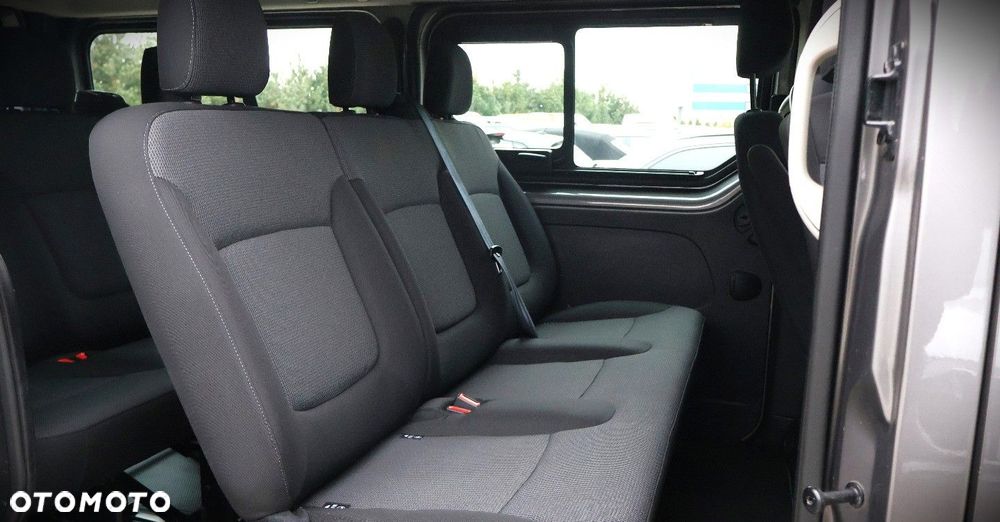 Renault Trafic - 18