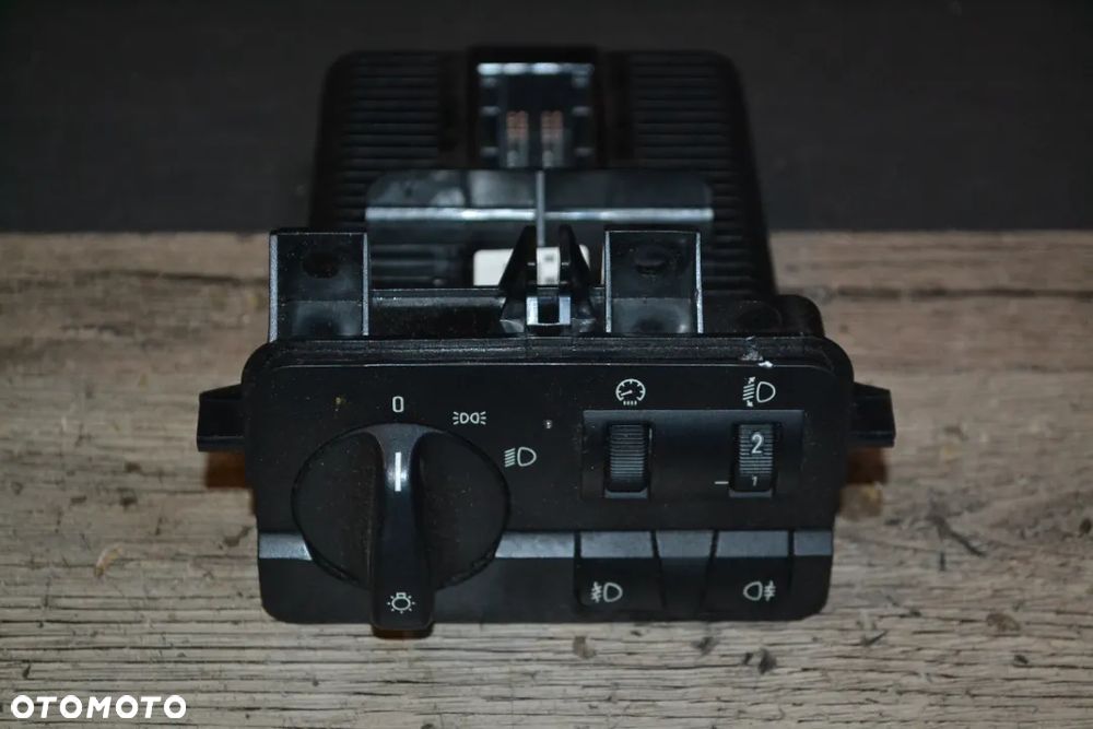BMW E46 LIFT PRZEŁĄCZNIK WŁĄCZNIK ŚWIATEŁ 6936831 - 1
