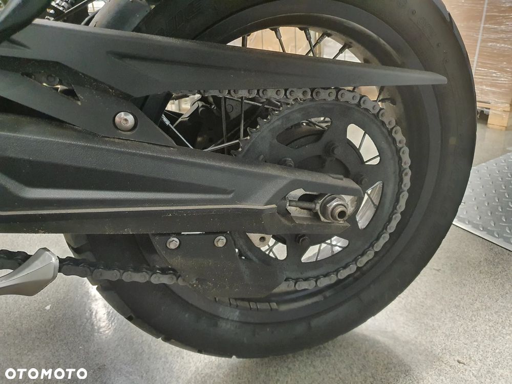 Triumph Tiger - 17