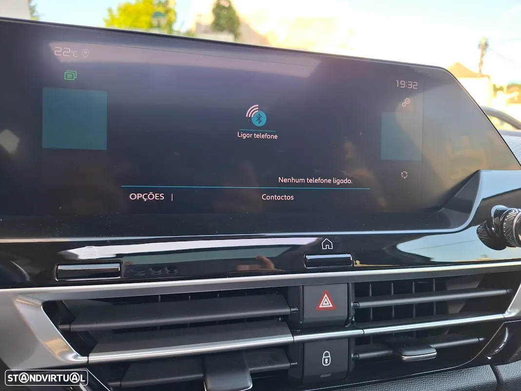 Citroën C4 PureTech 130 Stop&Start EAT8 SHINE - 19
