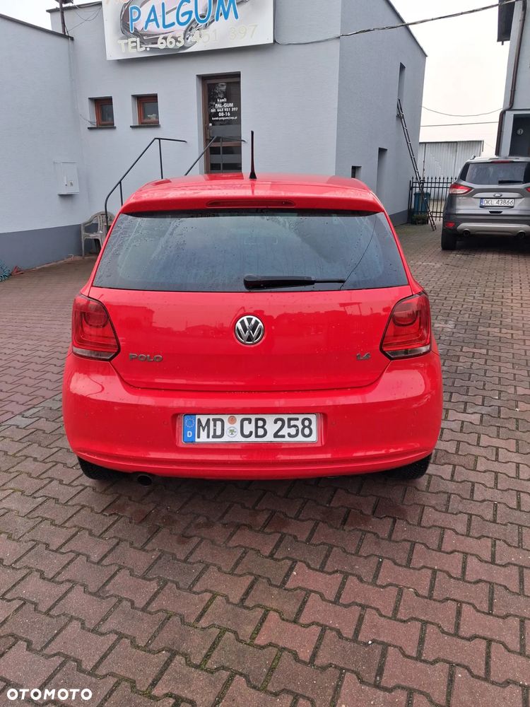 Volkswagen Polo - 4