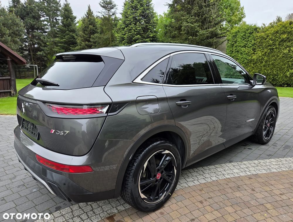 DS Automobiles DS 7 Crossback - 11