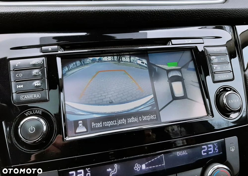 Nissan Qashqai 1.6 DIG-T N-Connecta - 33