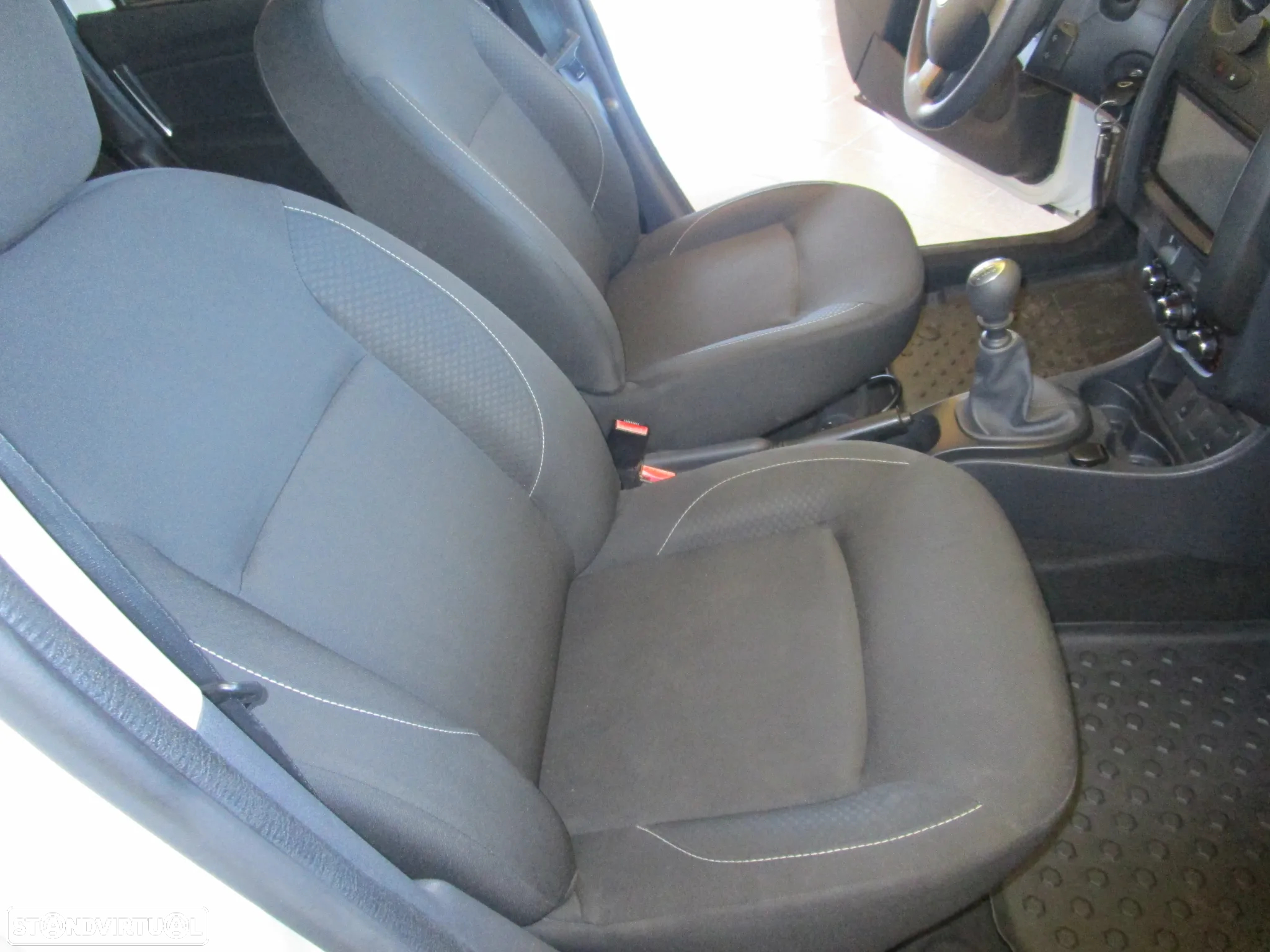 Dacia Duster 1.2 TCe Prestige - 18