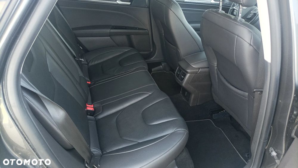 Ford Mondeo 2.0 Ti-VCT Titanium - 12