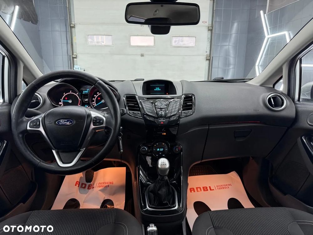 Ford Fiesta 1.5 TDCi Titanium - 13