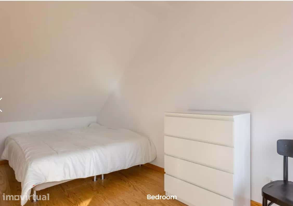 Bright 1-Bedroom Apartment with Terrace near Saldanha – Lisbon - Grande imagem: 4/13