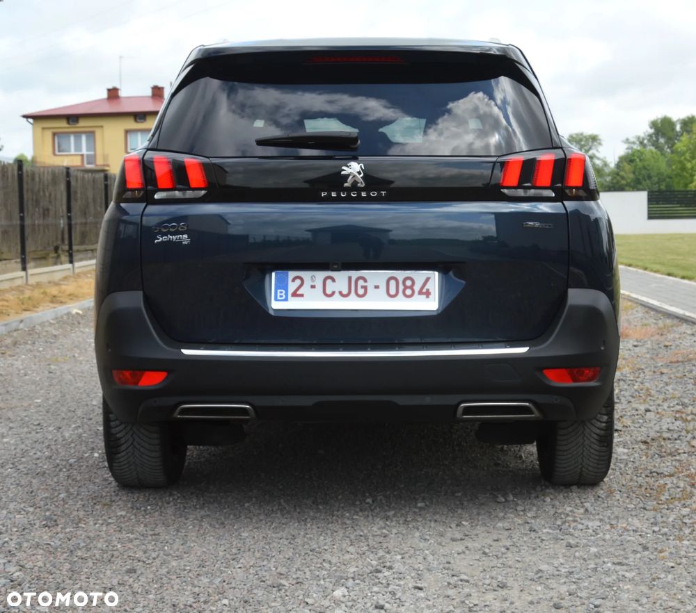 Peugeot 5008 - 5