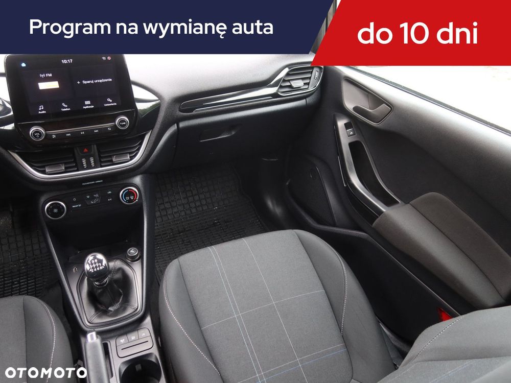Ford Fiesta - 10
