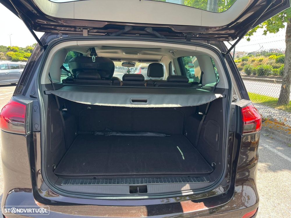 Opel Zafira Tourer 2.0 CDTI Auto Sport - 2