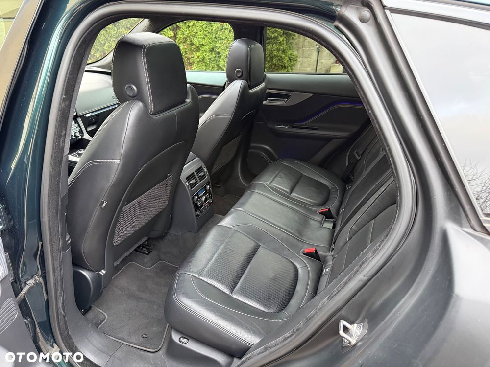 Jaguar F-Pace 30d AWD R-Sport - 20