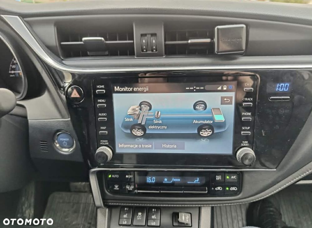 Toyota Auris Hybrid 135 Premium - 20