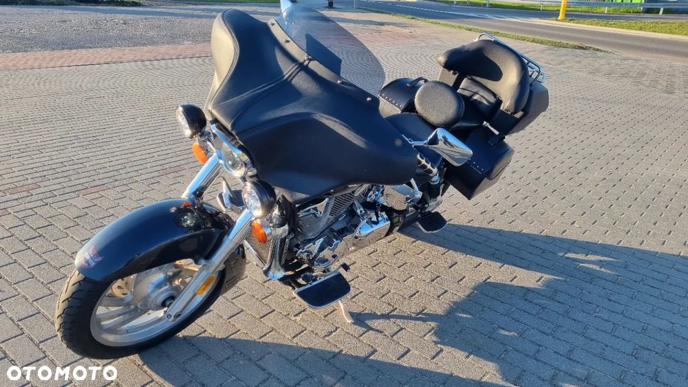 Honda VTX - 13