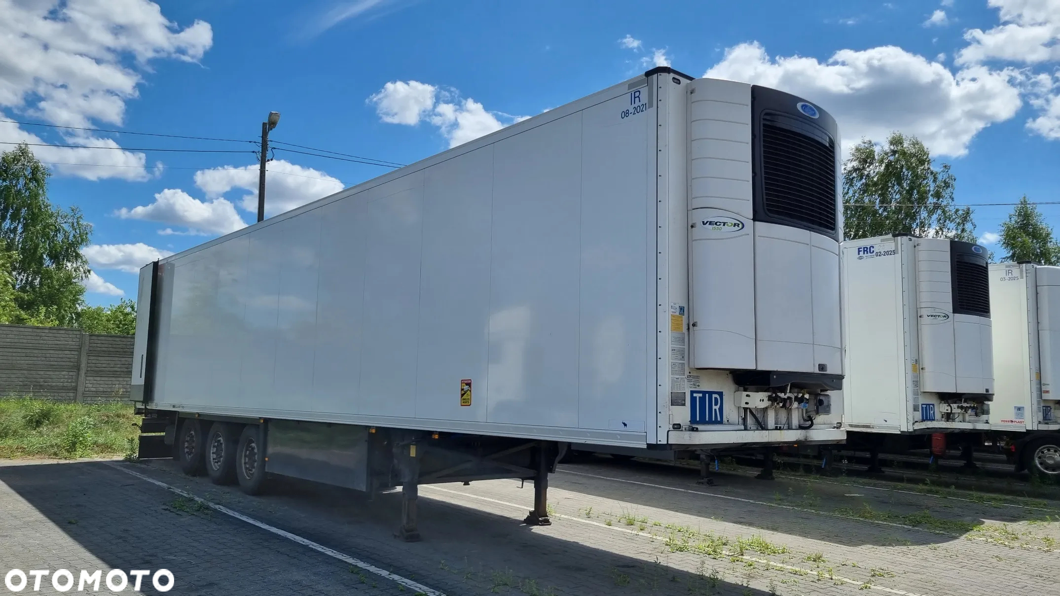 Schmitz Cargobull SKO24L - 3