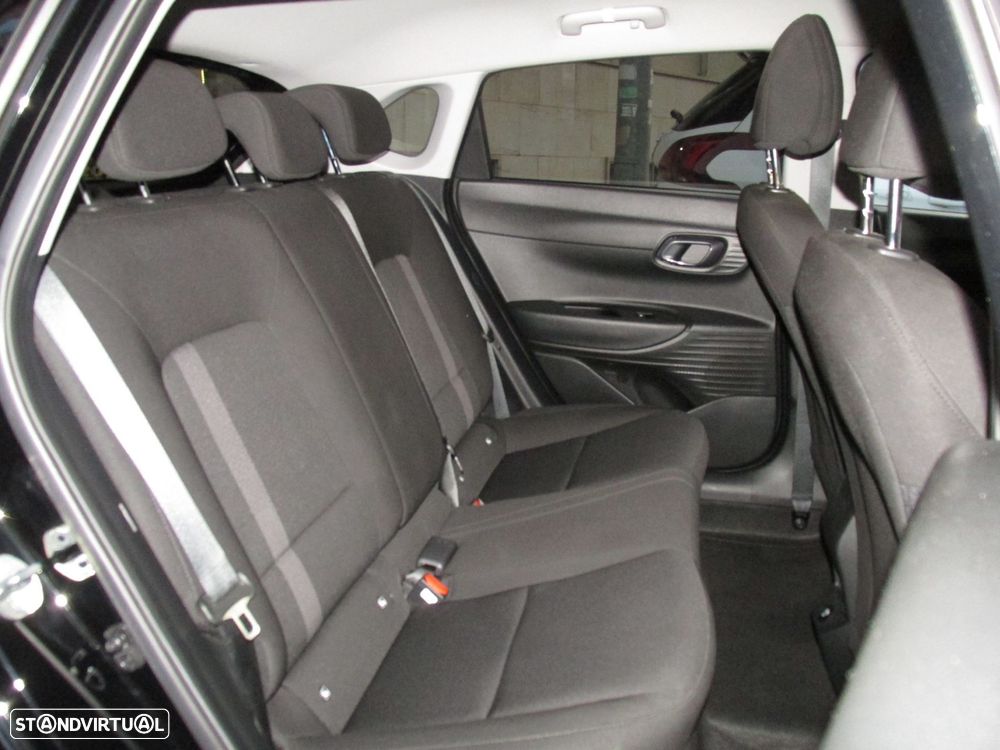Hyundai i20 1.2 MPi Comfort - 20