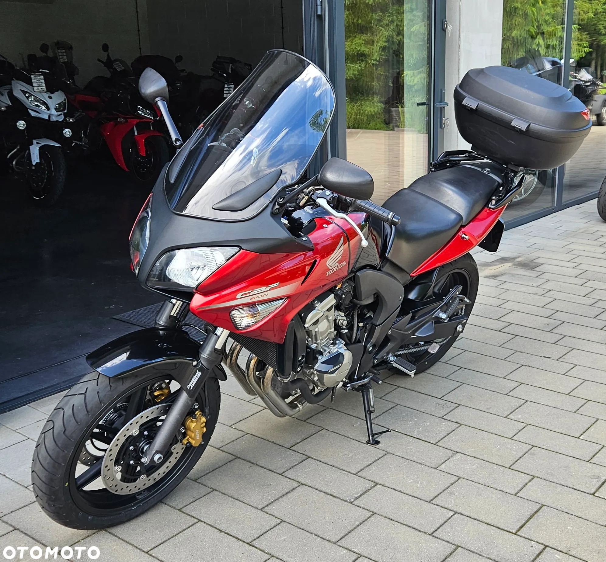 Honda CBF - 14