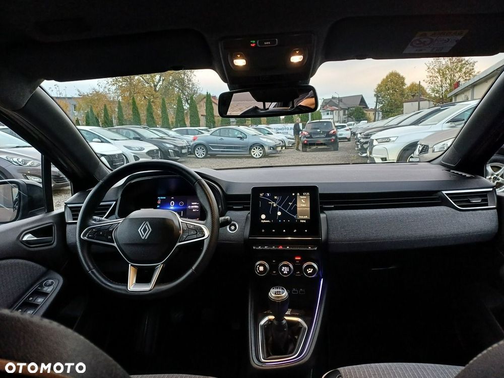 Renault Clio TCe 100 INTENS - 28