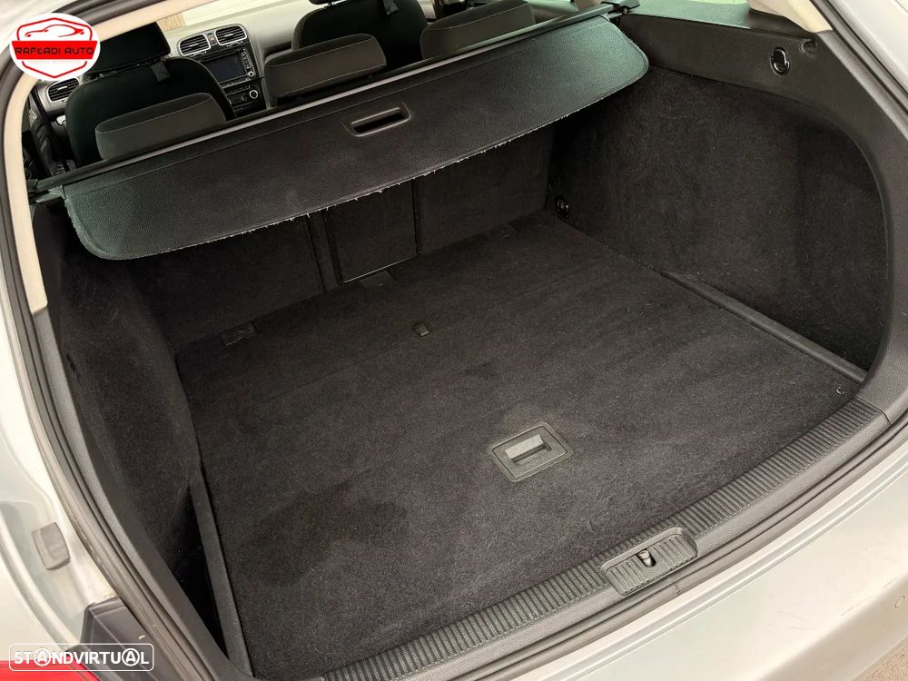 VW Golf Variant 1.6 TDi Style - 21