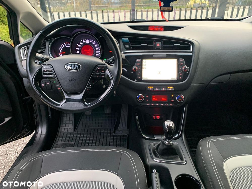 Kia Ceed Cee'd 1.4 XL - 22